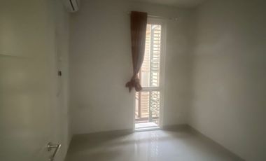 Minimalis Rumah Wisata Bukit Mas 2 Cluster Notredame ada 3 AC