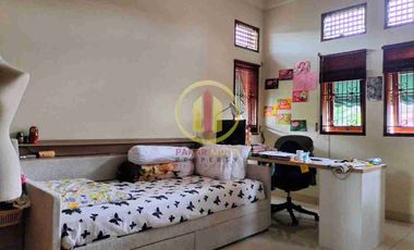 Hunian Mewah Open Space di Cigadung – Area Elit Dosen Unpad
