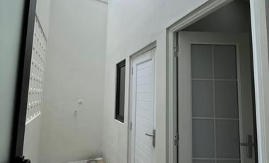 Rumah dijual Murah 2 Lantai, Baru, Jatimakmur, Bekasi dekat LRT Jatibening