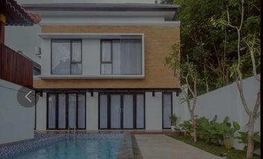 Dijual villa full furnished di bangunjiwo ada kolam renang dan gazebo dekat kampus UMY dan wisata kasongan tugu gentong kandang ingkung