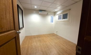 Luxury 4-Bedroom Fully Furnished Penthouse for Rent Near Ayala, Cebu Business Park, Cebu City