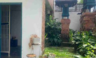 DIJUAL RUMAH SEMI VILLA JLN UTAMA WIJAYA KUSUMA DENPASAR DEKAT POLDA BALI