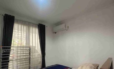 Rumah modern minimalis 2 lantai di pondok kelapa akses 2 mobil LT 90LB 87