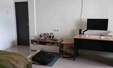 Dijual Termurah Rumah 257m2 di Taman Ratu Jakarta Barat