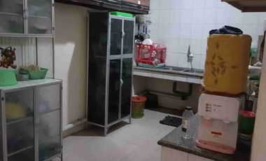 Dijual Termurah Rumah 257m2 di Taman Ratu Jakarta Barat
