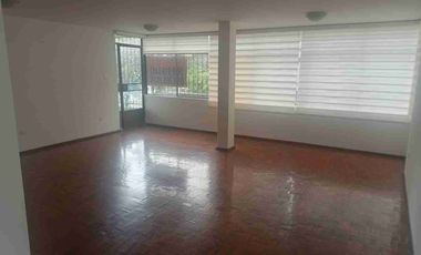 AMPLIO DEPARTAMENTO EN ARRIENDO REMODELADO DE  4 DORMITORIOS, $ 650