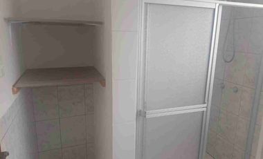 AMPLIO DEPARTAMENTO EN ARRIENDO REMODELADO DE  4 DORMITORIOS, $ 650