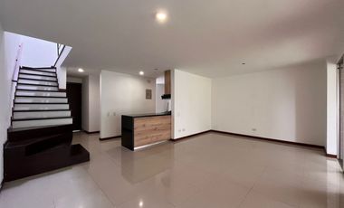 Casa en Arriendo en Benedictinos Envigado Antioquia
