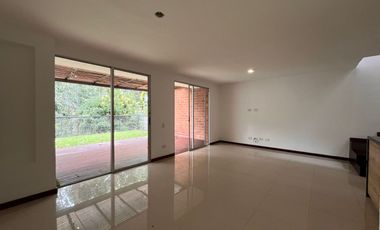 Casa en Arriendo en Benedictinos Envigado Antioquia