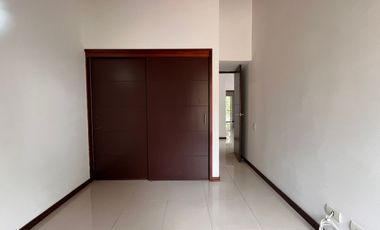 Casa en Arriendo en Benedictinos Envigado Antioquia