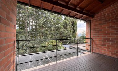 Casa en Arriendo en Benedictinos Envigado Antioquia