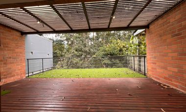 Casa en Arriendo en Benedictinos Envigado Antioquia