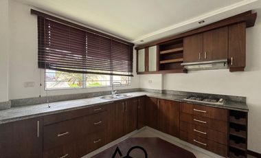 Casa en venta en Loja sector Urb. Colegio de Arquitectos