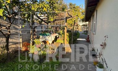 Se Vende Casa VILLA MACUL ! 4D+2B+E