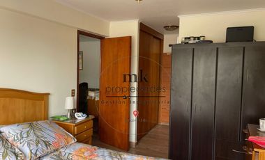 VENTA Departamento de 3 dormitorios con estacionamiento en Santa Inés