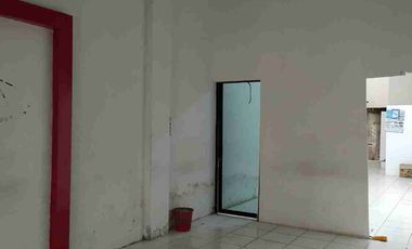 Ruko 3 lantai strategis kota Pontianak di Kota Baru