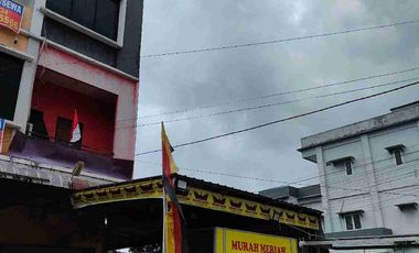 Ruko 3 lantai strategis kota Pontianak di Kota Baru