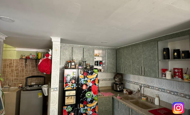 SE VENDE CASA C. COLINAS DE IGUA  (NEIVA - HUILA)