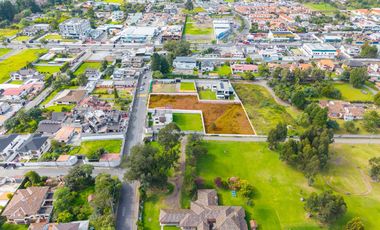 TERRENO EN VENTA - 2470,84MTS - ALANGASÍ, SAN GABRIEL