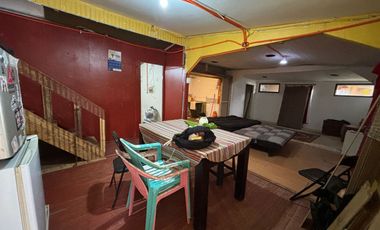 Casa Para Remodelar Con Vista Al Mar Y Gran Patio Trasero