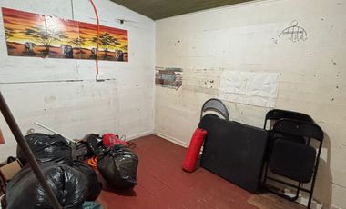 Casa Para Remodelar Con Vista Al Mar Y Gran Patio Trasero