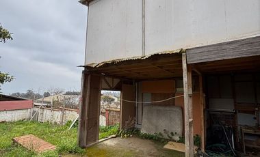Casa Para Remodelar Con Vista Al Mar Y Gran Patio Trasero