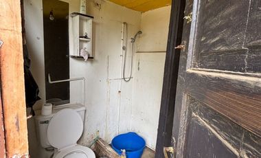 Casa Para Remodelar Con Vista Al Mar Y Gran Patio Trasero