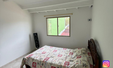 SE VENDE C. 2PISOS B. LA GAITANA  (NEIVA - HUILA)