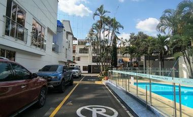 ALQUILO EXCELENTE CASA TRIPLANTA AL SUR DE CALI EN CAMINO REAL.