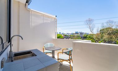 House and Lot for sale in Mandaluyong City (triplex) High End