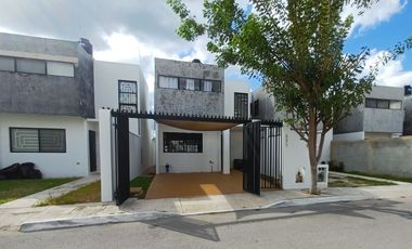 Casa en venta de 2 habitaciones en Ciudad Caucel, Mérida