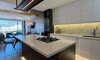 Departamente de lujo en venta en Loja sector El Electricista