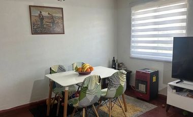 Se vende casa de dos pisos en Cerro Larrain referencia colegio Murialdo, Valparaiso