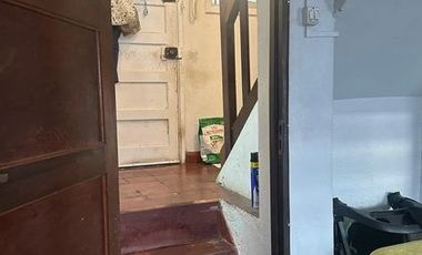 Se vende casa de dos pisos en Cerro Larrain referencia colegio Murialdo, Valparaiso