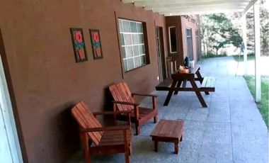 Hermosa quinta en Tomas Jofre a 150 mts de la plaza