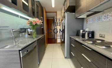 Departamento En Arriendo En Barrio El Golf 3 D/ 1 Home Office /2B/1 E