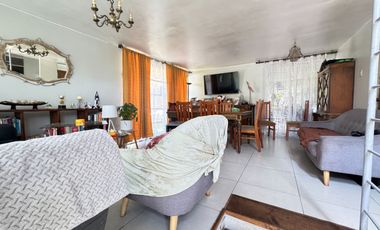 Se Vende Casa Dos Pisos Villa Frei 4D+2B+E