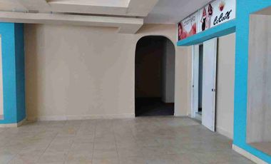 RENTO LOCAL COMERCIAL DE 600m2, DOS PLANTAS EN ZONA COMERCIAL NORTE DE QUITO