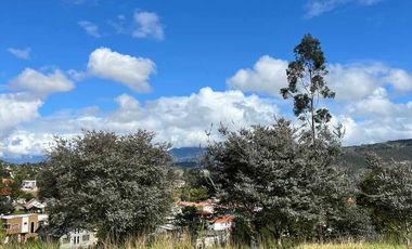 Lotes de venta en Challuabamba sector apangoras espectacular vista clima templado Exc. Barrio