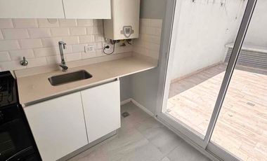 dueño vende casa 2 dormitorios  compuesta en 2 plantas