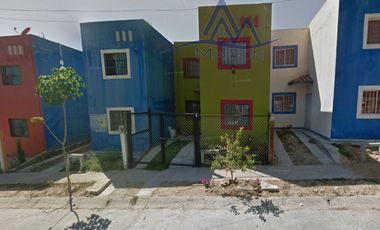 Casa En Venta En El Mirador, Rivera Nandambua, Chiapa De Corzo, Chiapas. Recuperación Bancaria. Jx71