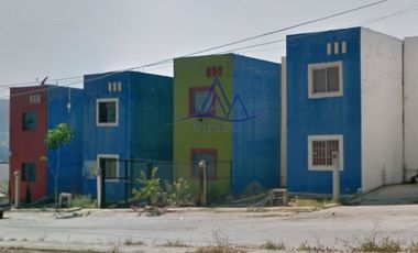 Casa En Venta En El Mirador, Rivera Nandambua, Chiapa De Corzo, Chiapas. Recuperación Bancaria. Jx71