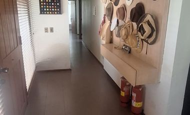 OPORTUNIDAD 4D 4B Las Brisas 170 m2 en 2295 de terreno