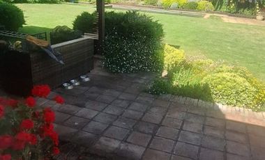 OPORTUNIDAD 4D 4B Las Brisas 170 m2 en 2295 de terreno