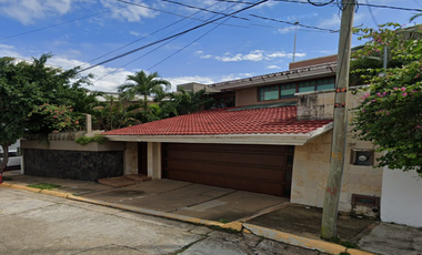 VENTA DE CASA EN PETROLERA, COATZACOALCOS, VERACRUZ.