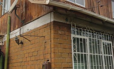 Brown Propiedades VENDE casa en condominio comuna El  Bosque Calle Las Magnolias