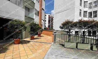 Apto tranquilo con seguridad 24 horas