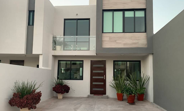 VENTA DE CASA EN MONTEBELLO, ZACATECAS.