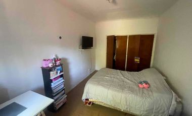 PH 3 ambientes por pasillo con dos terrazas y dependencia o altillo