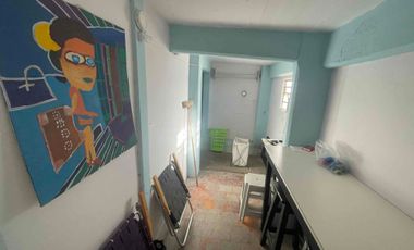 PH 3 ambientes por pasillo con dos terrazas y dependencia o altillo